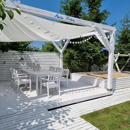Caloroczna Villa Morskie Historie Dla 34 Osob- 365Pam Grzybowo  Kültér fotó